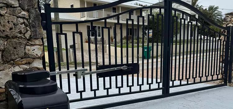 Swing Gate Opener with Keypad Brea